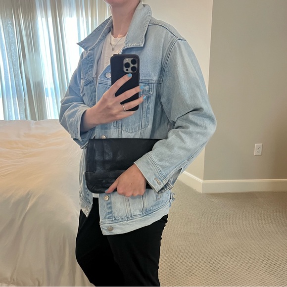 Marc Jacobs 100% Leather Clutch in Black - Picture 4 of 16